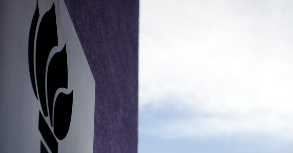 N.Y.U. Closes Its Abu Dhabi Campus as Iran Vows Retaliation for Strikes