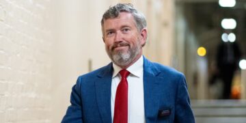 Sinister Trump Plot to Steal GOP Rebel’s Staff Revealed