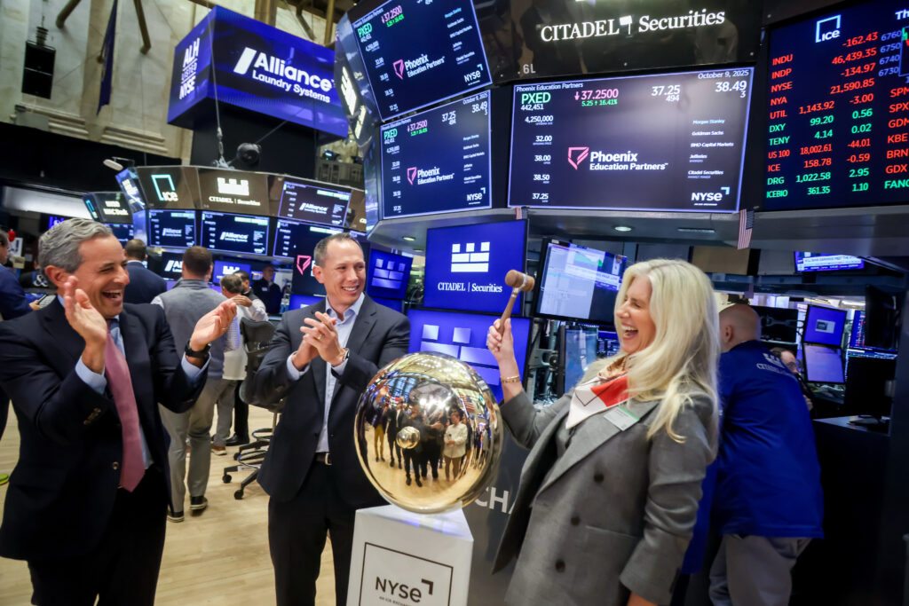 For-profit colleges, once accused of duping students, hope to rebound under Trump