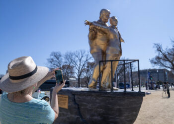 ‘Titanic’ statue of Trump and Epstein on the Mall draws praise, scorn