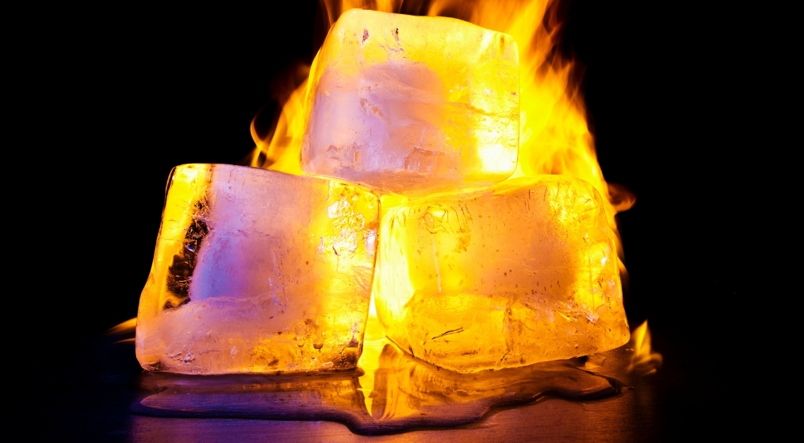 5 Reasons You Can’t Stop Dating People Who Give You Mixed Signals