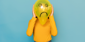 5 Habits That Feel Helpful but Are Actually Fueling Your Anxiety