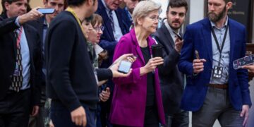 Elizabeth Warren tries to jam the House with a flawed housing bill