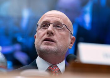 Trump backs FCC chief’s threat to broadcasters, criticizing Iran war coverage