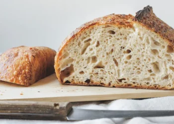 I make my own sourdough bread to save money on groceries. Here are 5 things I wish I’d known before starting.