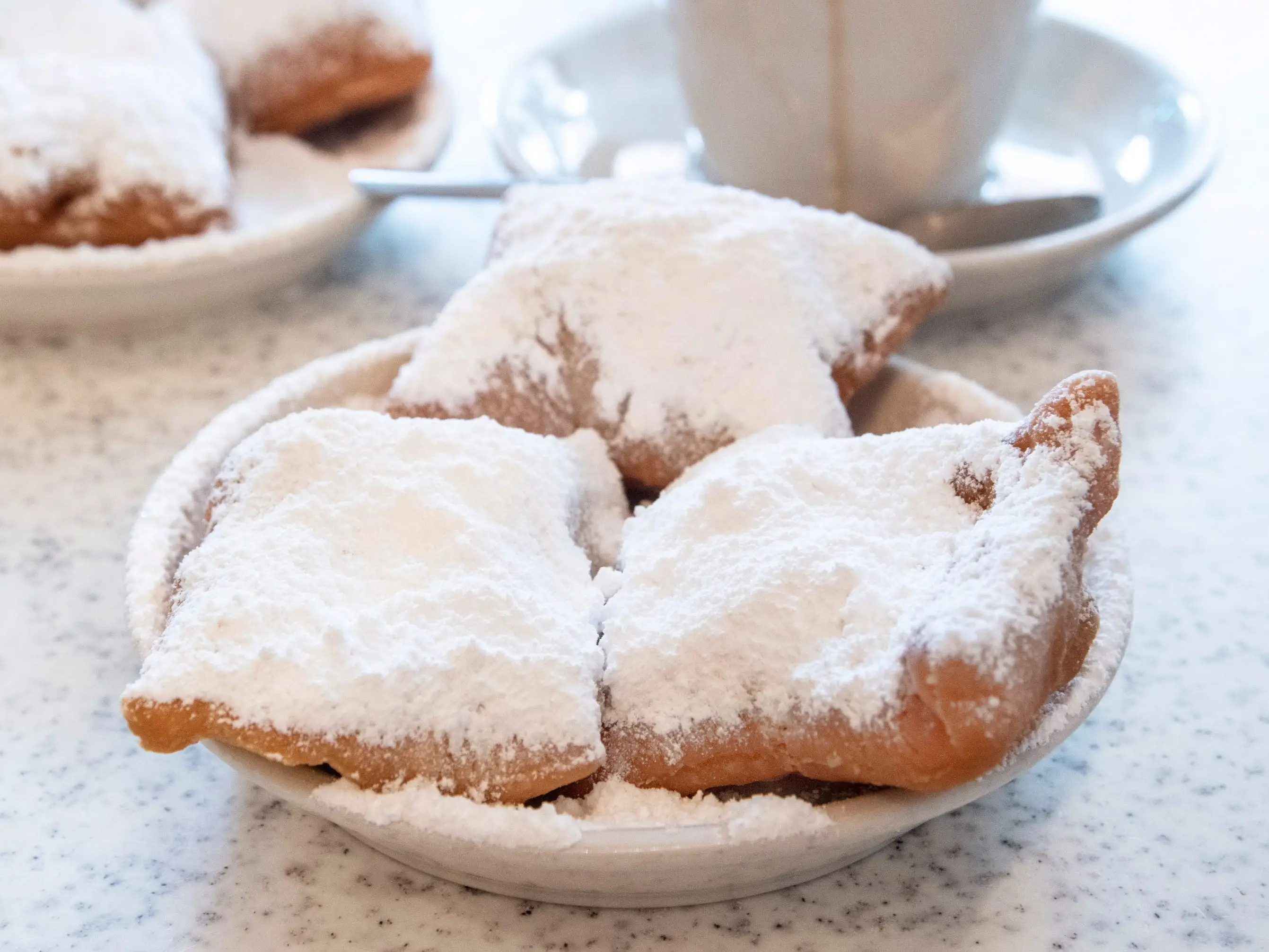 Beignets and chicory coffee at Café du Monde