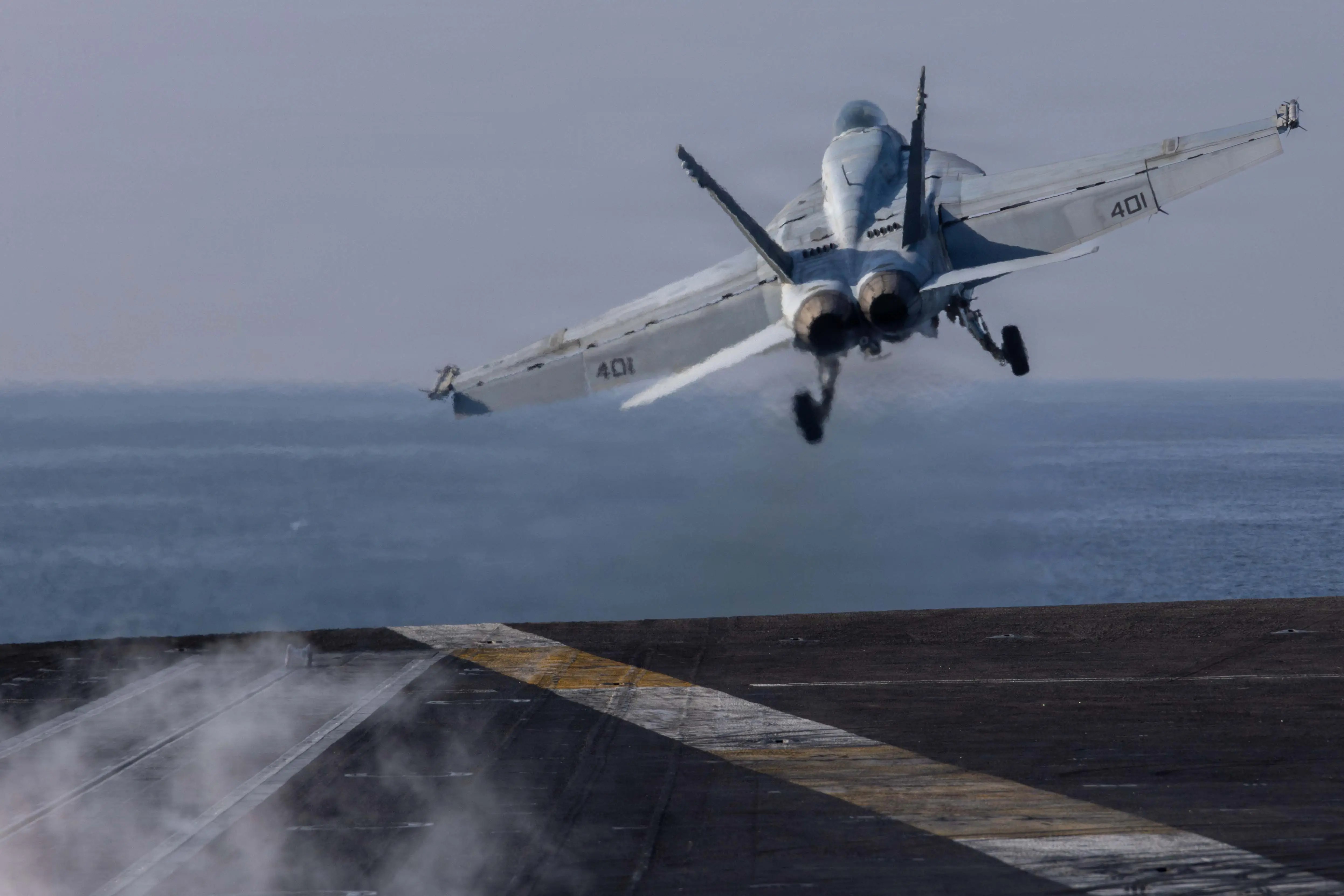 An F/A-18E Super Hornet, attached to Strike Fighter Squadron (VFA) 151, launches from the flight deck of Nimitz-class aircraft carrier USS Abraham Lincoln (CVN 72) in support of Operation Epic Fury, Feb. 28, 2026.