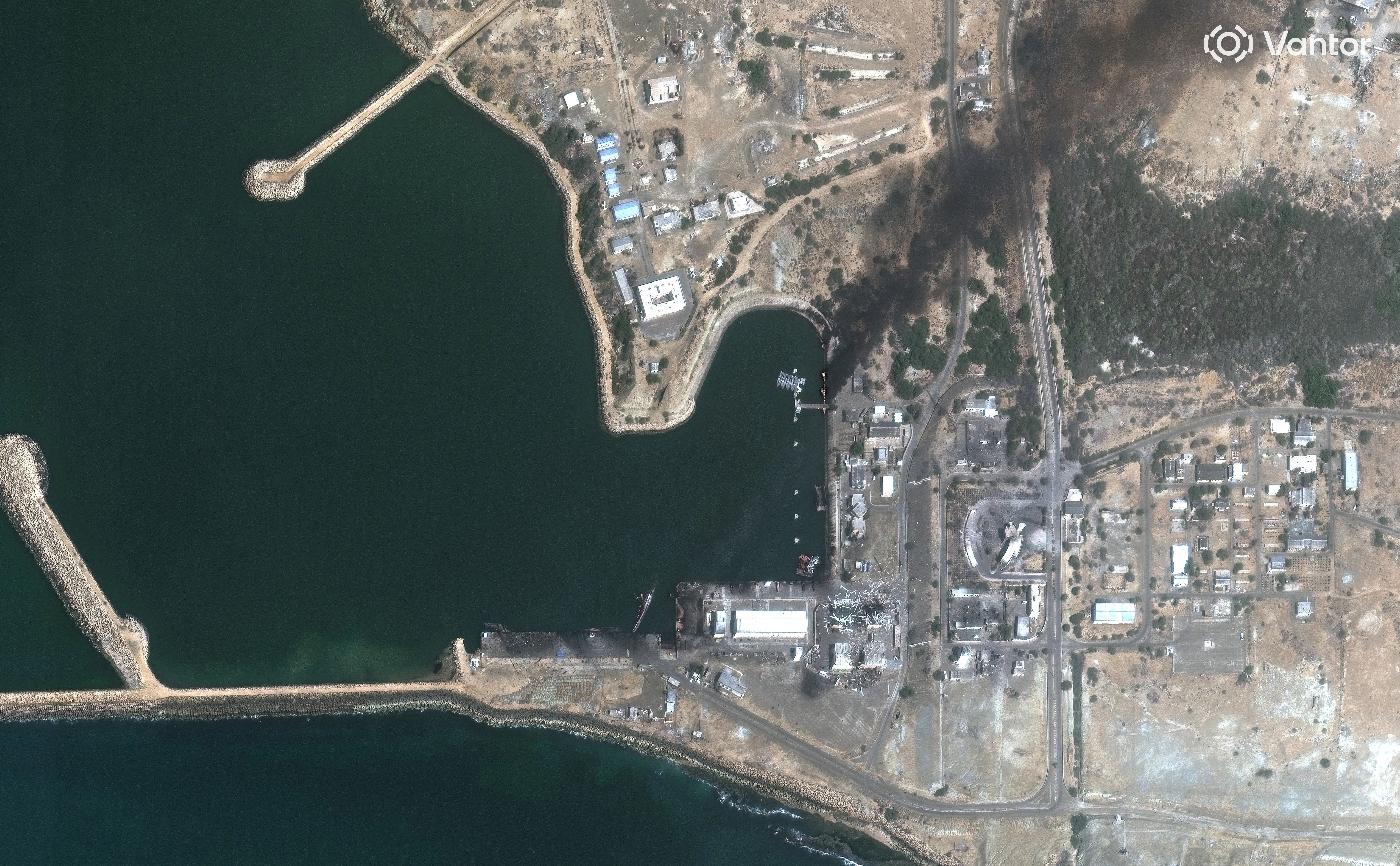 An overview of the Konarak naval facility in Iran.