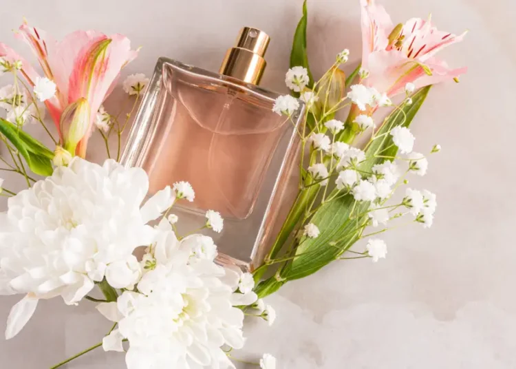 7 of the best scents to wear this spring, according to professional perfumers