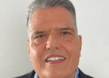 A former FBI Special Agent who infiltrated the Italian Mafia, Mexican cartels, and Russian and Asian organized crime groups says he fears 1 group above the rest