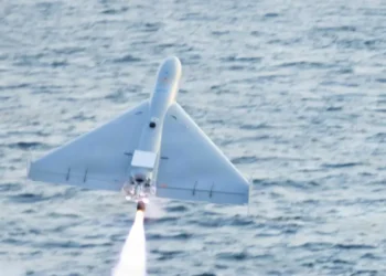 Russian war bloggers are watching the US’ new LUCAS drones — and fretting about Starshield terminals