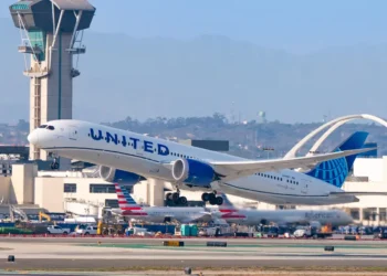 A United 787 engine fire underscores the role of swift pilot actions and the dangers on the ground