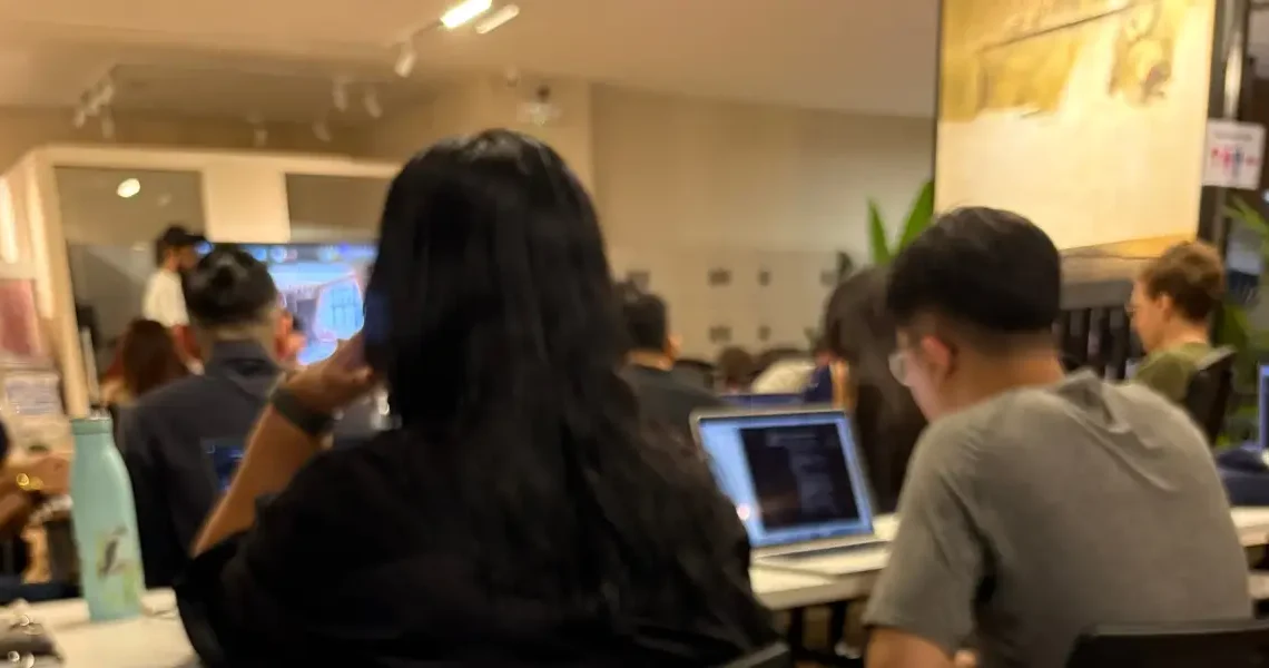 I joined a vibe-coding workshop to learn how to build apps in 2 mornings. Here are my 5 biggest takeaways.