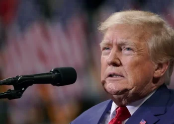 Major US trade groups are pressing the Trump administration to distribute tariff refunds ‘en masse’