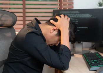 Tech jobs are getting demolished in ways not seen since 2008 and the dot-com bust