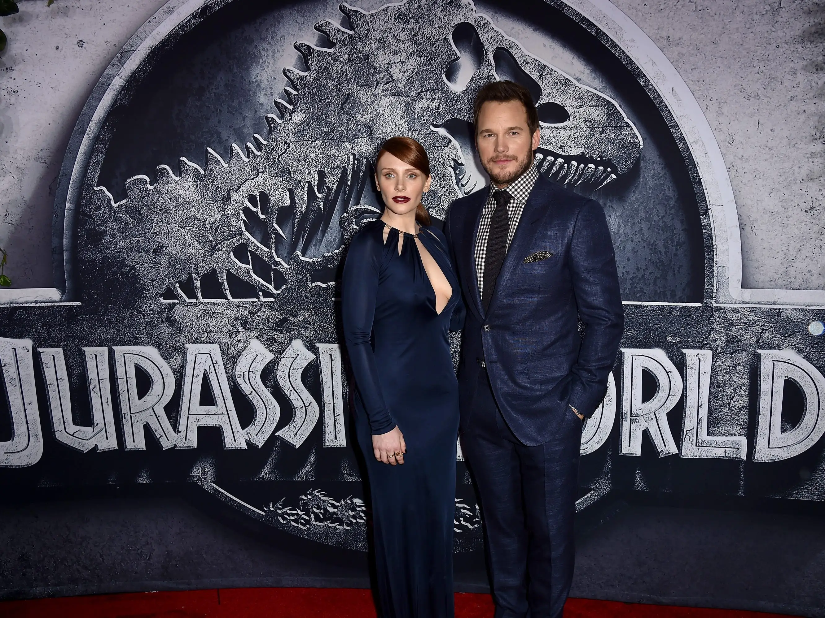 Actors Bryce Dallas Howard (L) and Chris Pratt attend the Universal Pictures' 
