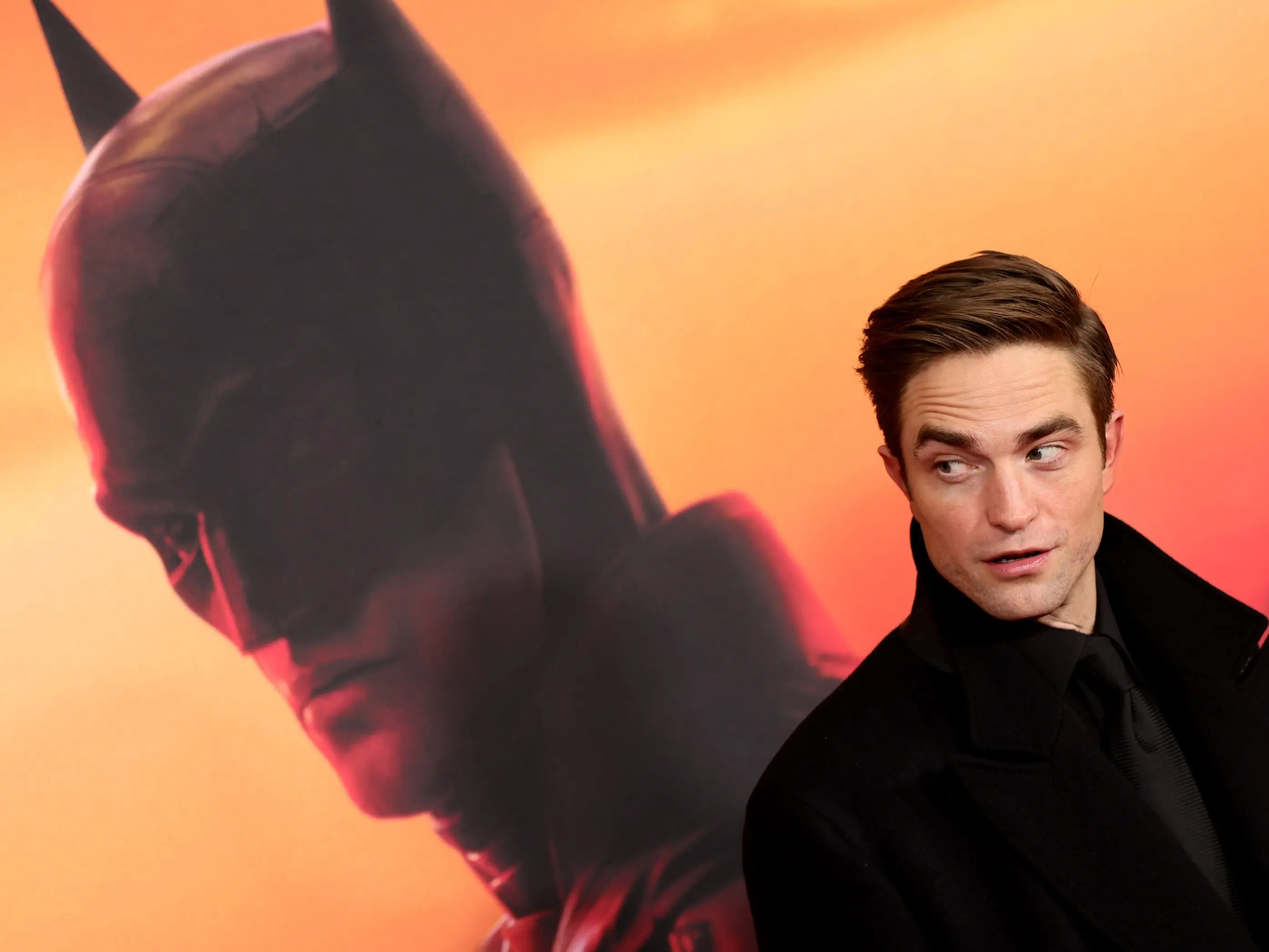 Robert Pattinson attends 