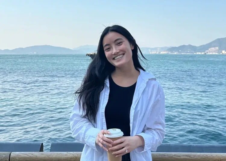 Burned out after working in healthcare, she switched careers and started over in Hong Kong