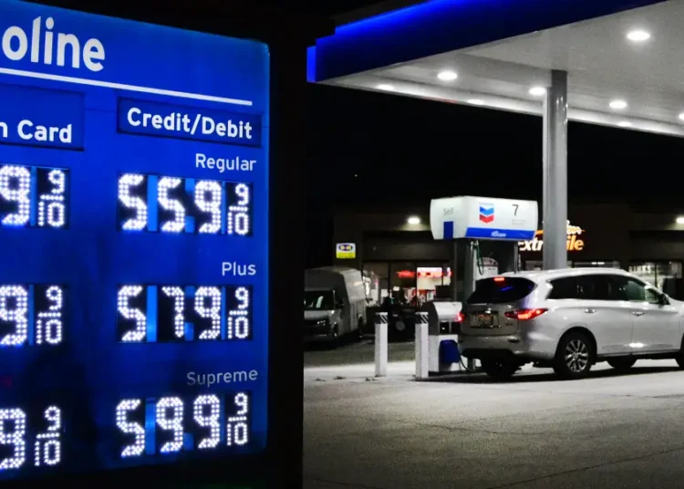 ‘Decline and recline’: Uber and Lyft drivers are rethinking what trips to accept to navigate soaring gas prices