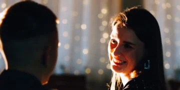 The 10-second trick to spot a liar, according to a psychopathy researcher