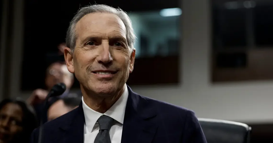 Howard Schultz is the latest billionaire to ditch the West Coast for Miami