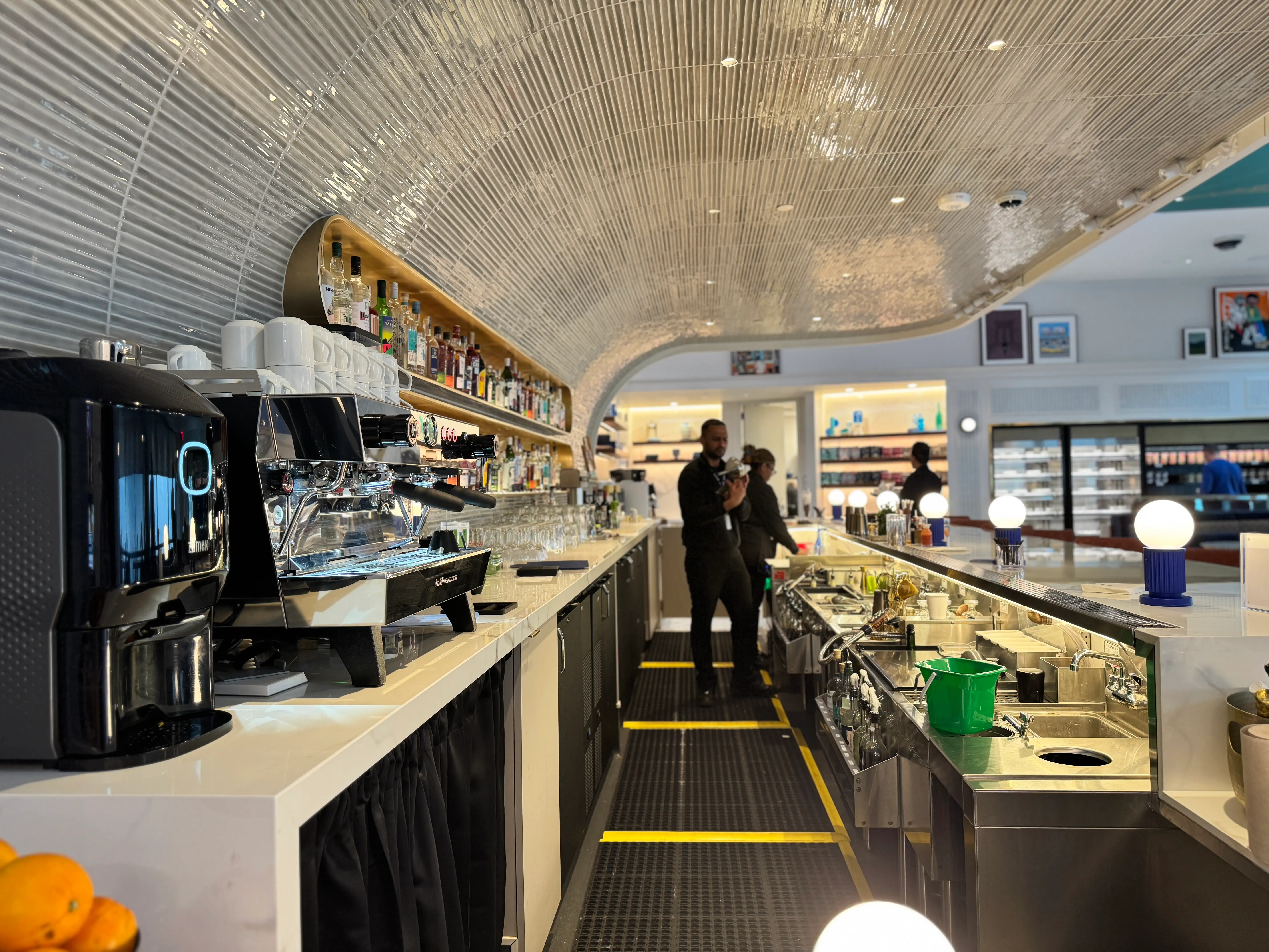 the bar at bluehouse