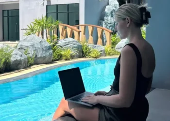 I quit my job because I couldn’t afford to rent or buy a house. I then moved to Thailand, where the cost of living is cheaper.