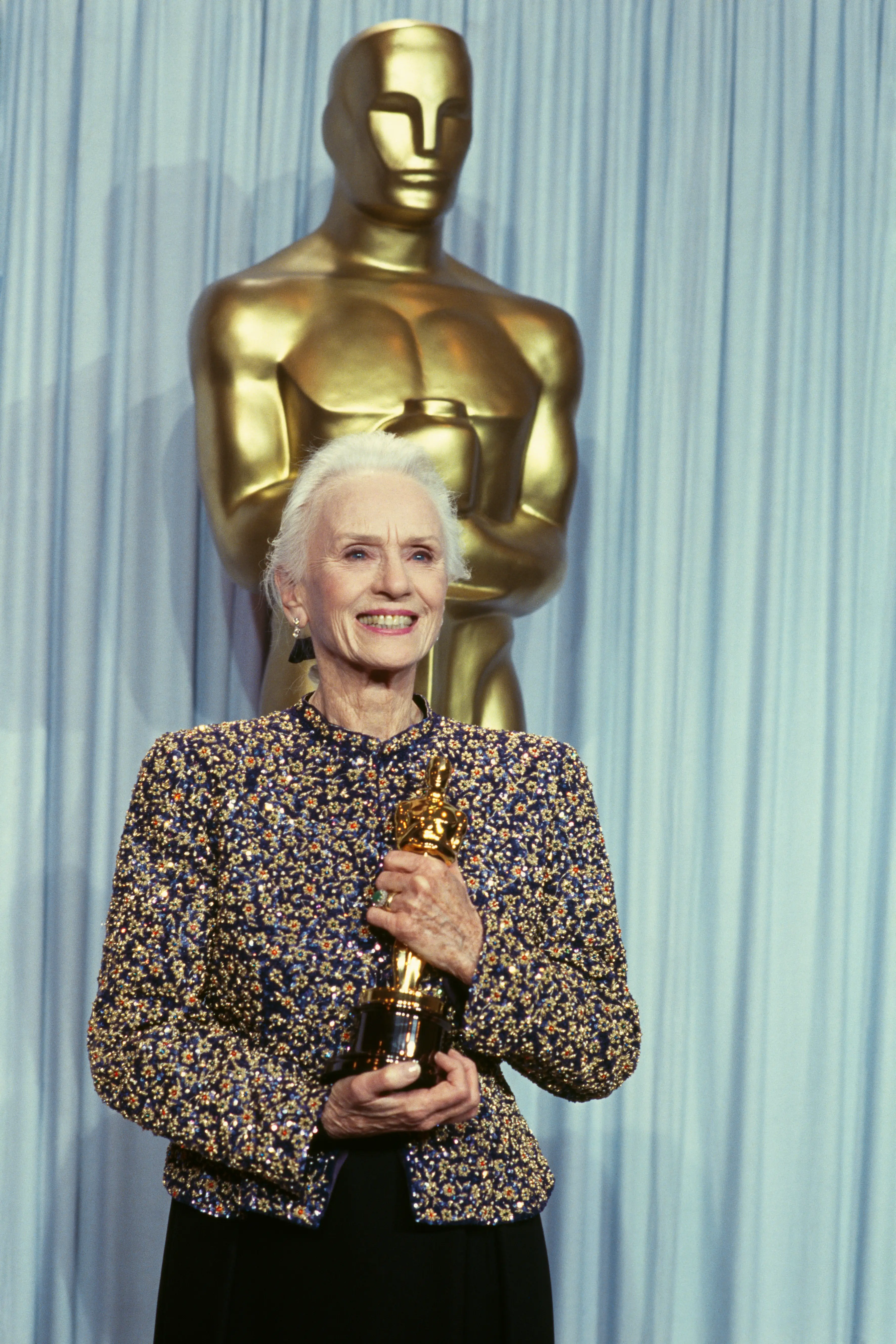Jessica Tandy at the 1990 Oscars