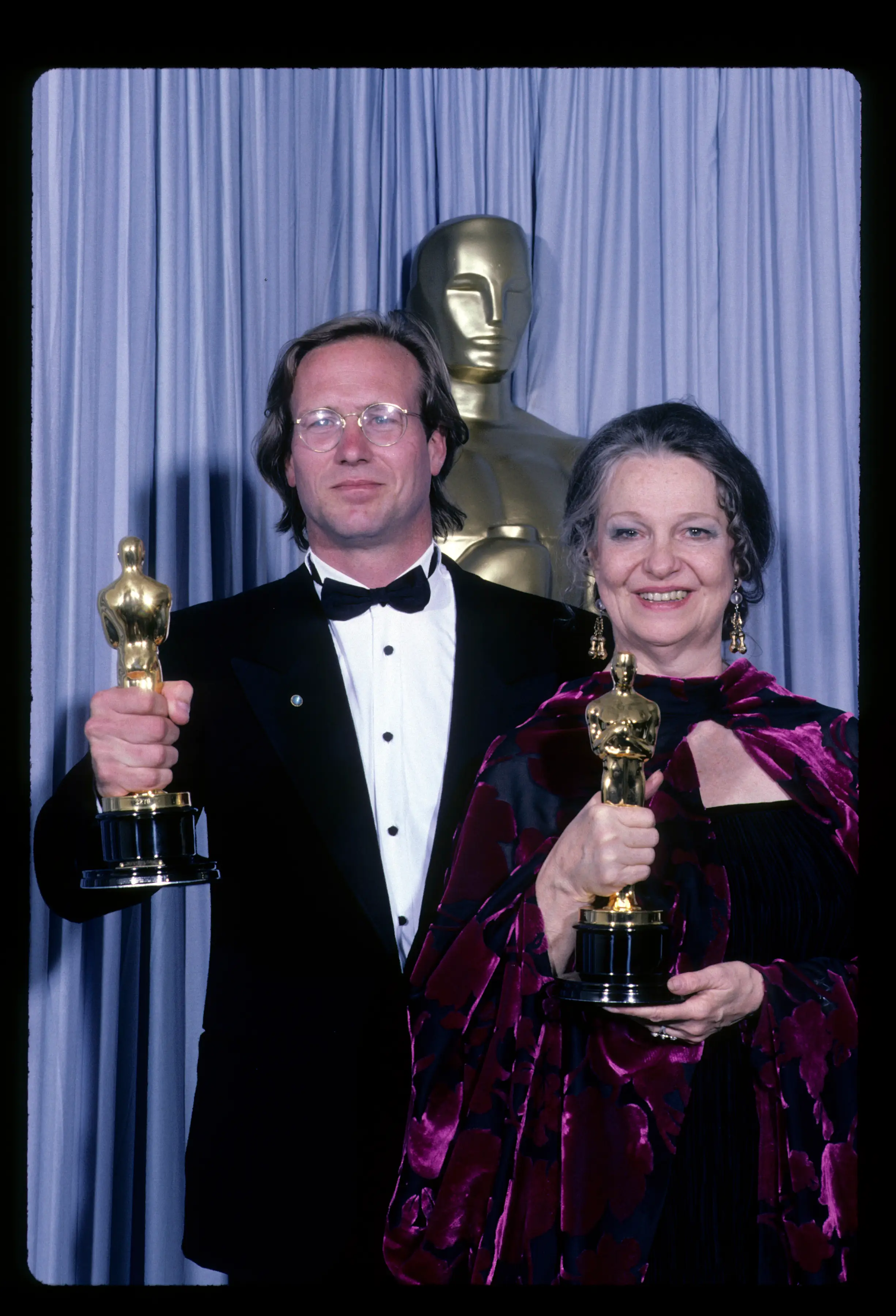 William Hurt and Geraldine Page at the 1986 Oscars