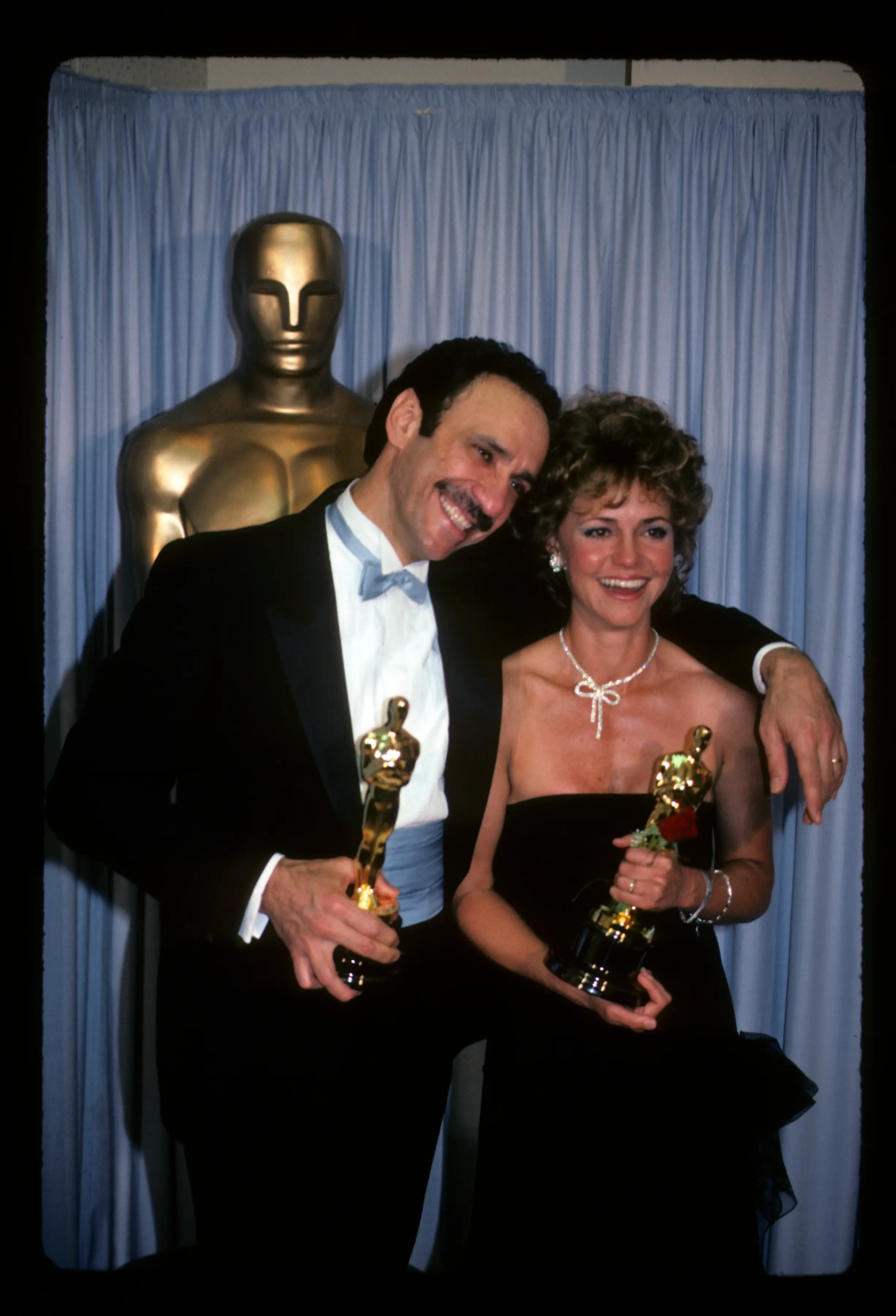 F. Murray Abraham and Sally Field at the 1985 Oscars