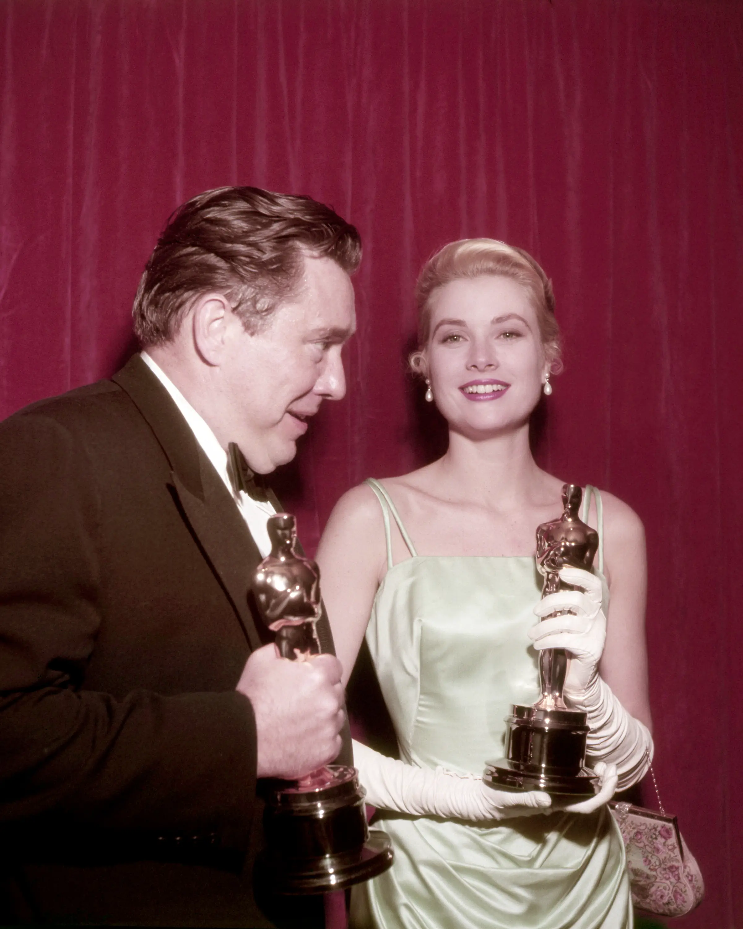 Edmond O'Brien and Grace Kelly at the 1955 Oscars