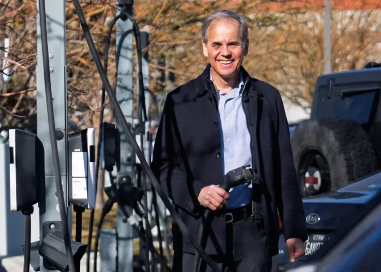 I put EV chargers in my company’s parking lot. With gas prices soaring, employees appreciate them even more.