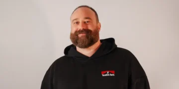 I started a side hustle while working at Yelp — then went all in on my business. I’ve made over $112,000 in revenue and feel so fulfilled.