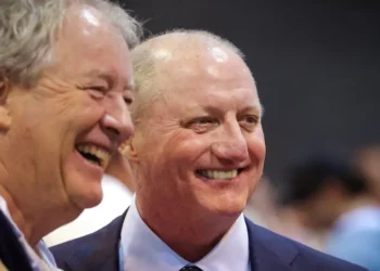 Berkshire Hathaway just broadcast its most bullish signal in years