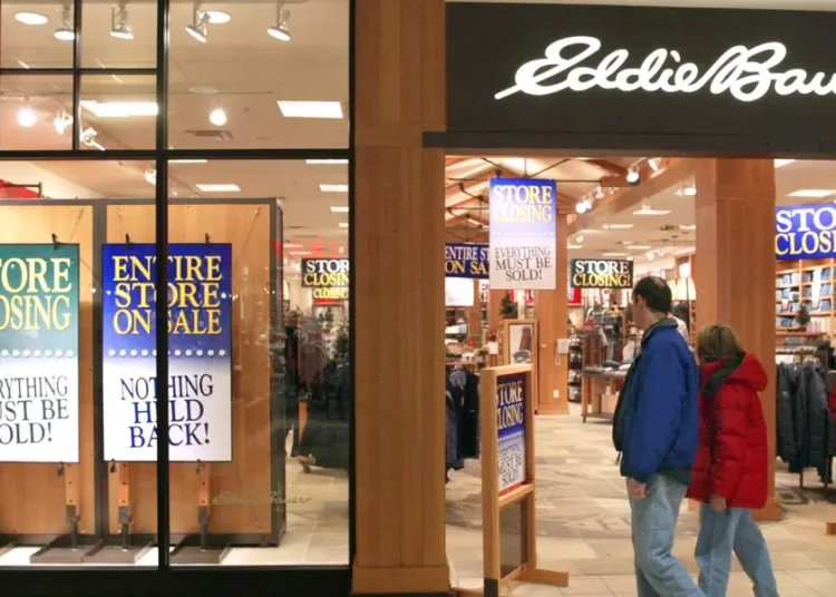 Eddie Bauer’s nearly 200 stores in the US and Canada are expected to close after a failed sale effort