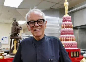 Wolfgang Puck feeds 1,700 stars after the Oscars. He says the real challenge isn’t the food.