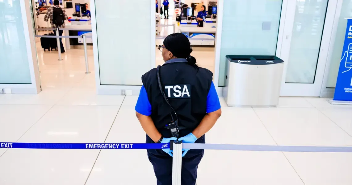 I’m a TSA agent, and my most recent paycheck was just $4 thanks to the government shutdown. I can’t afford rent.