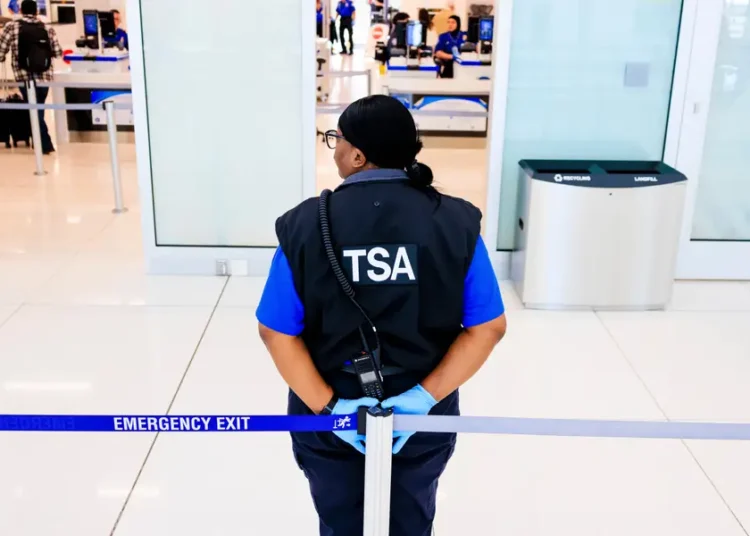 I’m a TSA agent, and my most recent paycheck was just $4 thanks to the government shutdown. I can’t afford rent.