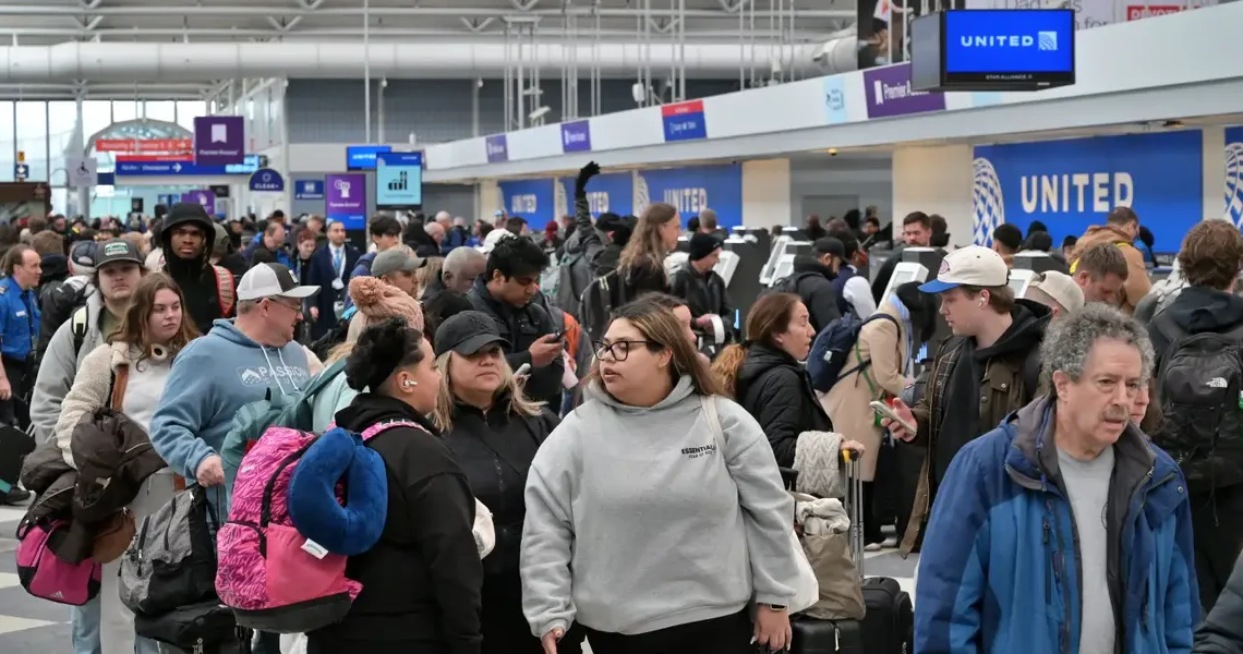 Thousands of flights across the Midwest have been canceled as a snowstorm sweeps the region