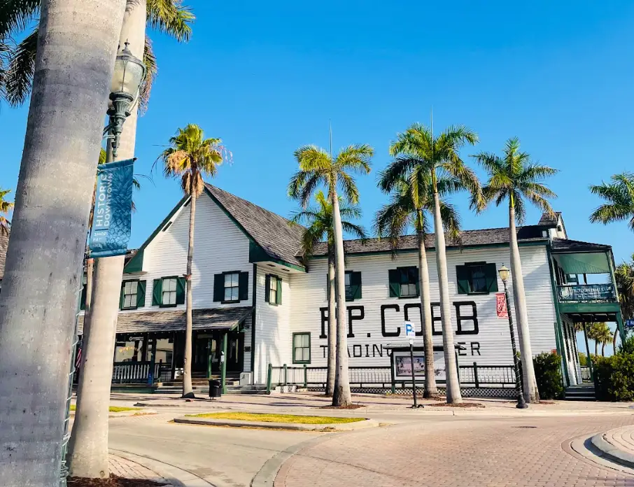 The P.P. Cobb building and a bunch of palm trees in Fort Pierce, Florida.