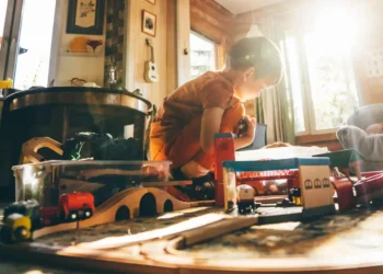 After raising 5 kids, I wasn’t prepared for how quiet life would feel. I miss the chaos.