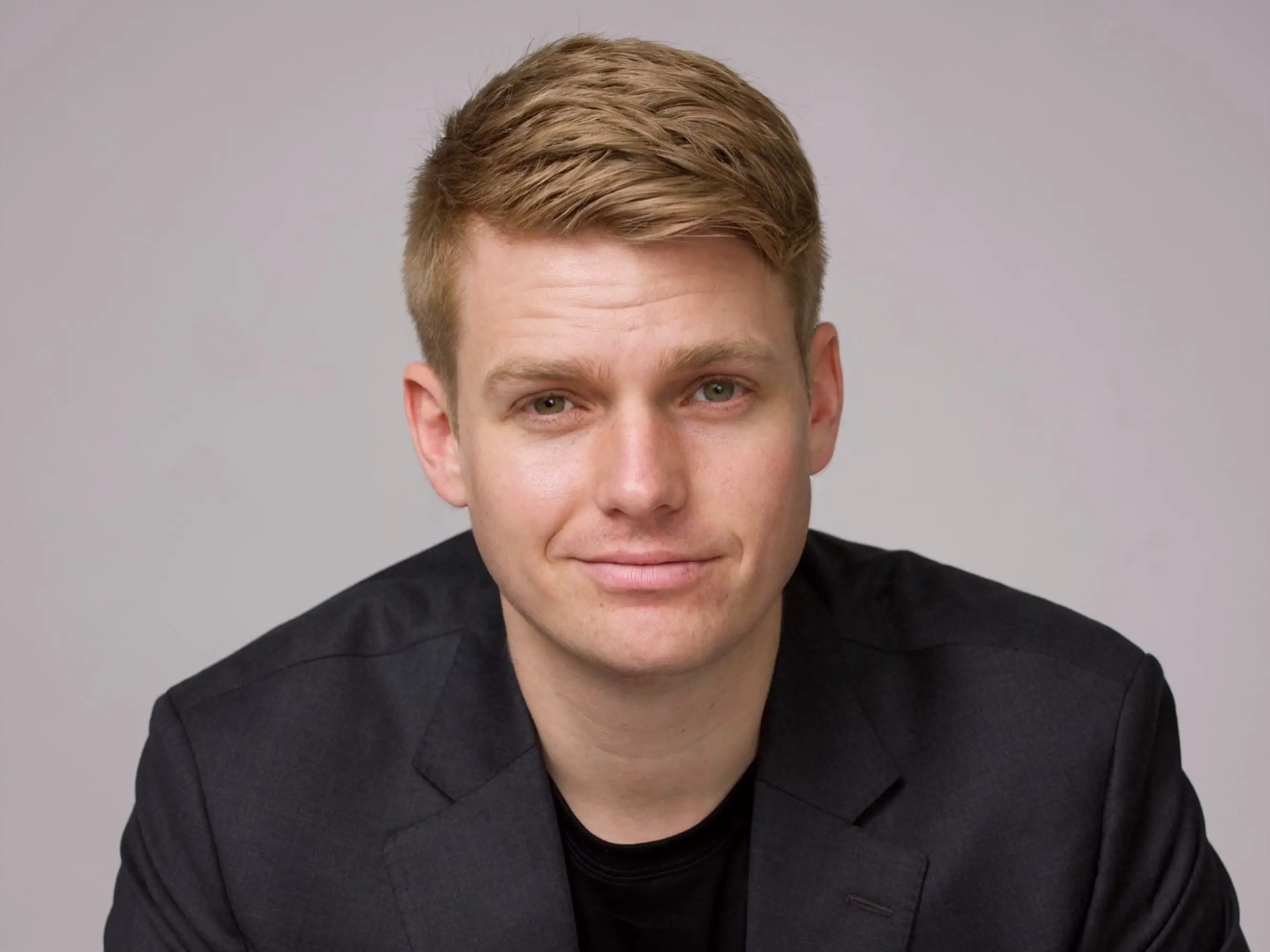 Jacob Warwick headshot