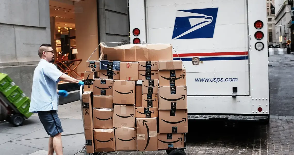 Amazon said USPS backed out at the ‘eleventh hour’ in contract negotiations to increase package volume