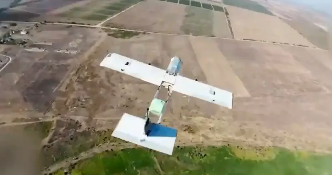 Russia is adding fiber-optic cables to its cheap ‘Molniya’ strike drones, making them unjammable