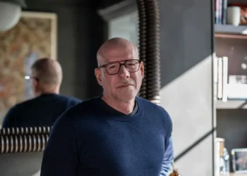 Inside Scott Galloway’s messy, money-first activism