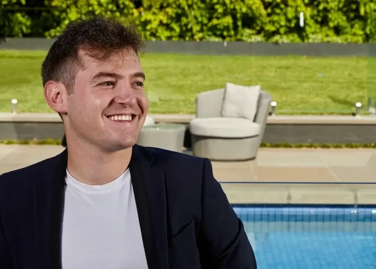 Swimply’s CEO says the app is bringing the gig economy to pools — and helping cash-strapped homeowners make money