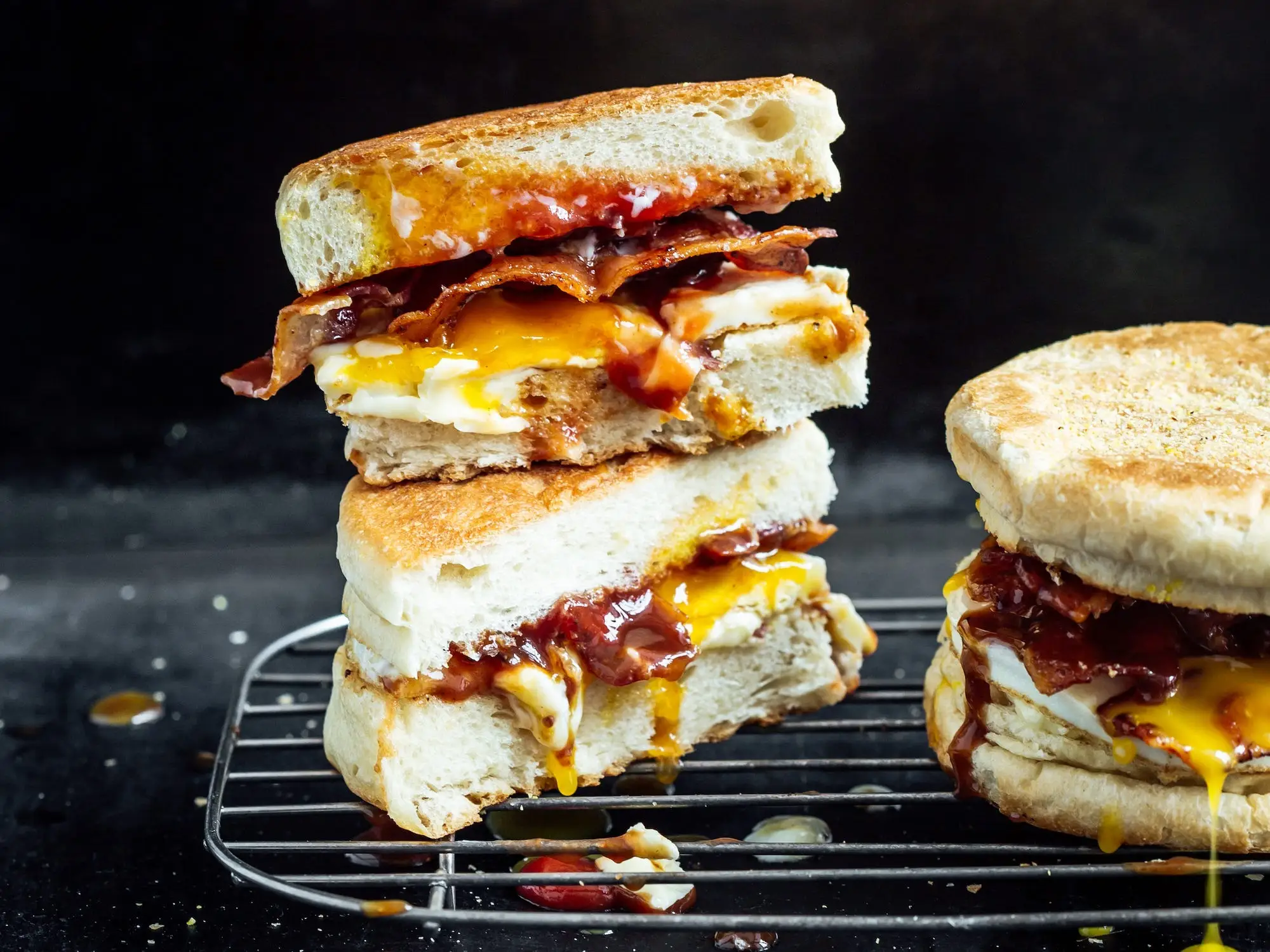 A bacon and egg sandwich on an english muffin
