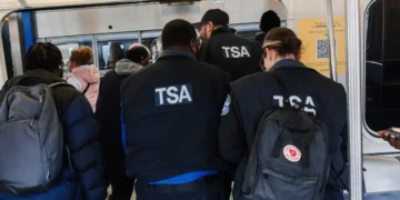 The largest federal workers union says ‘untrained, armed’ ICE agents should not replace TSA