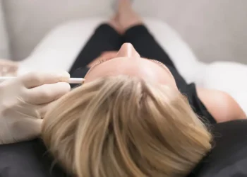 Botox between client calls is the new coffee break