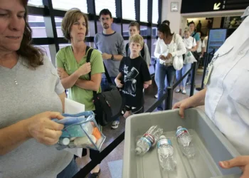 Silicon Valley airport tests ‘José,’ an AI-powered robot to ease travel snarls
